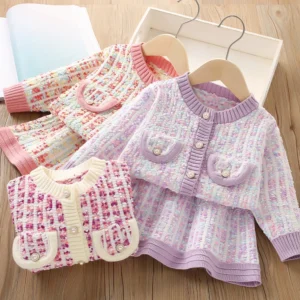 New Girls' Knitted Fashionable Top Set 0-6 Year Old Little Fragrant Baby Girls' Top and Bottom Warm Girls' Knitted Sweater